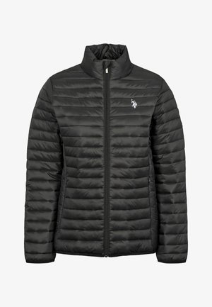 Schwarze gepolsterte Jacke mit hohem Kragen, mit horizontaler Stepp-Textur, Frontreißverschluss und kleinem Logo auf der Brust.