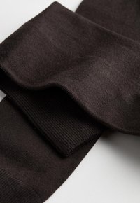 Non selezionato, marrone