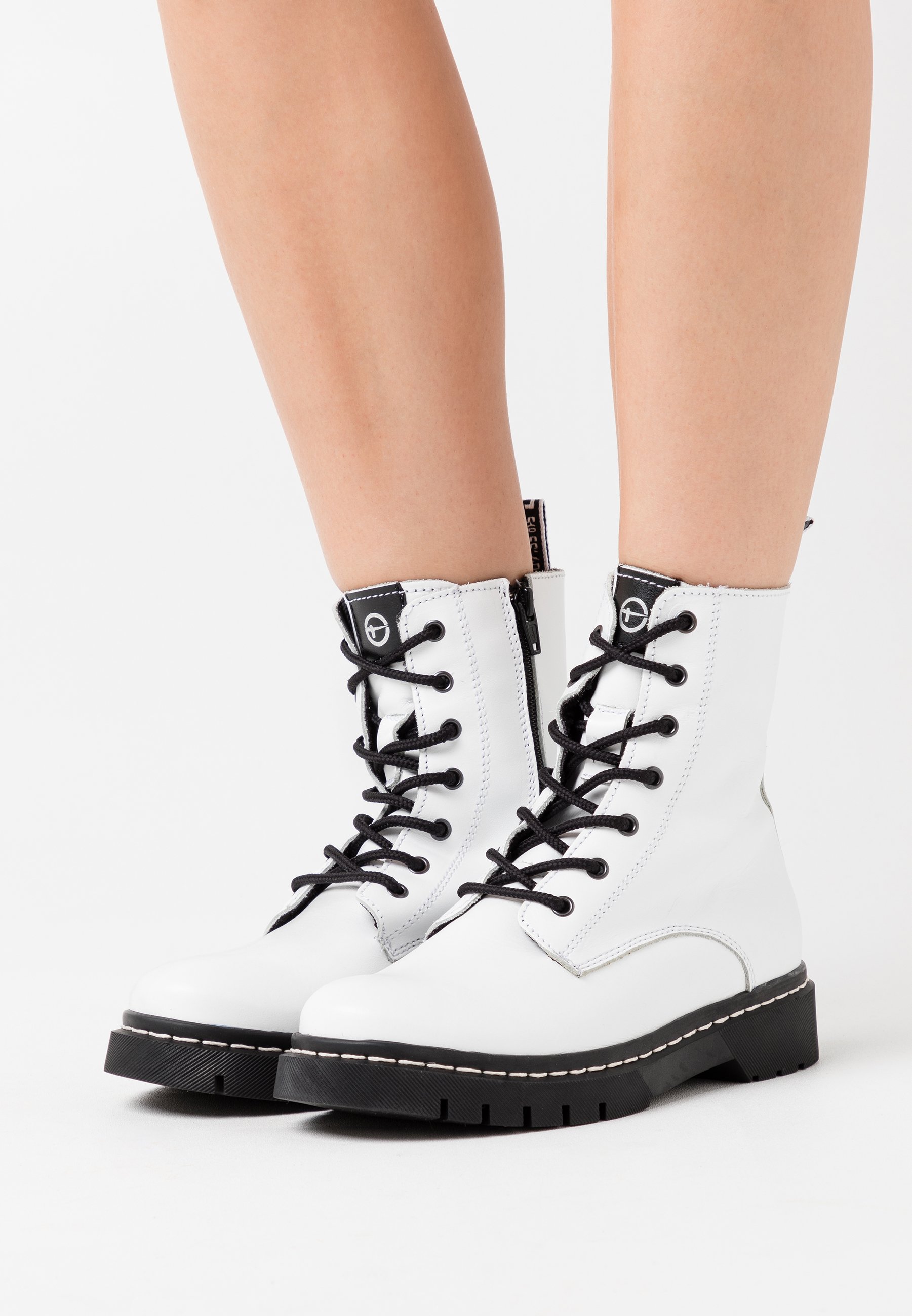 Bottes de randonnée TAMARIS - 1-26271-23 White 100 - Chaussures de trekking  - Bottes et autres - Femme | chaussures.fr