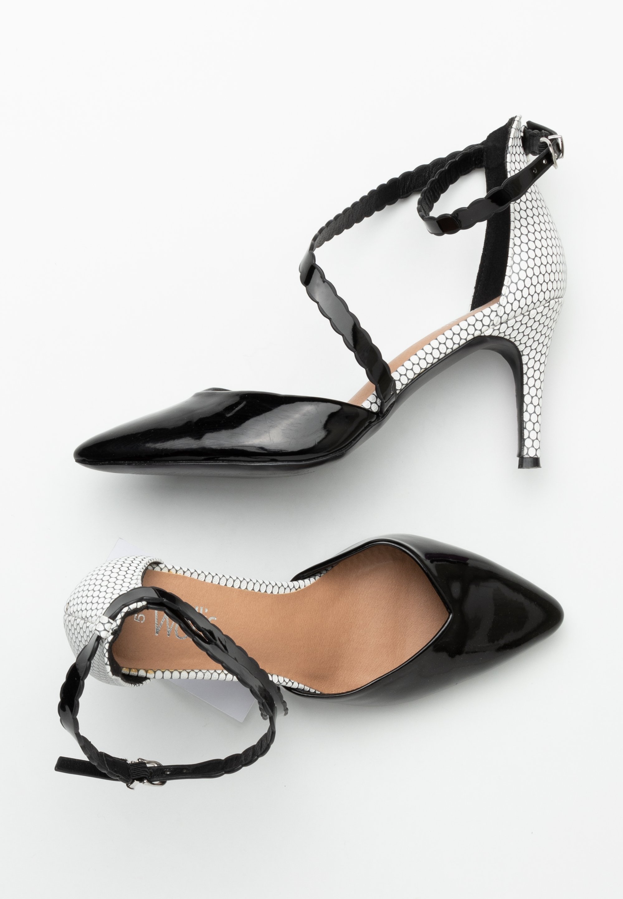 Wallis Heels Wallis Wide Fit Delina Twist Front Kitten Heel Court