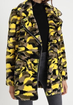Vinterkappa /-rock - yellow