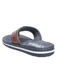 Rieker MODISCHE PANTOLETTE - Sandales tongs - peanutnavy (24)