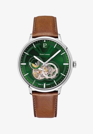 Herrenarmbanduhr mit einem Gehäuse aus Edelstahl, grünem Zifferblatt, braunem Lederarmband und sichtbarem mechanischem Werk. Ziffern und Zeiger in Silber.
