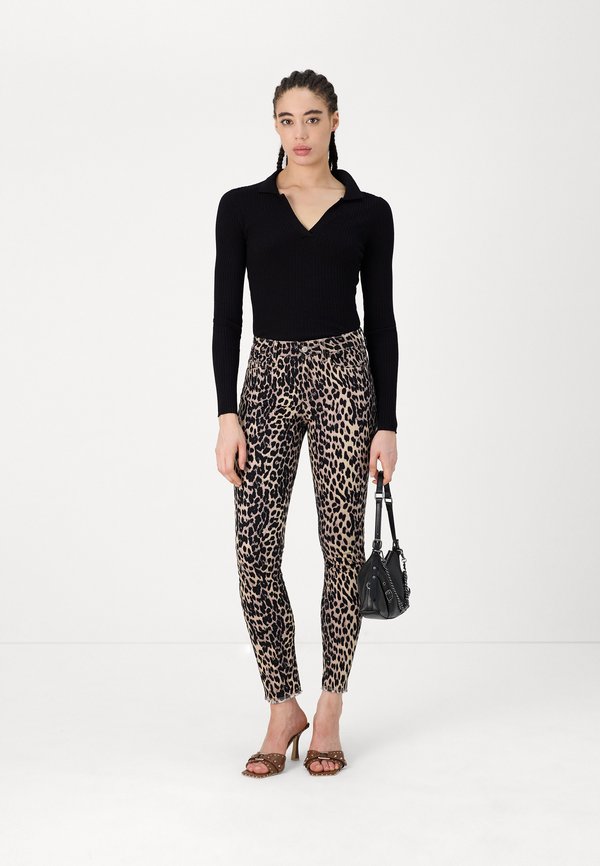 ONLBLUSH SKINNY PANT - Jeans Skinny Fit4