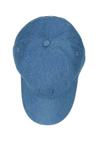 Mėlyna džinsinė beisbolo kepuraitė su išlenktu kraštu, išsiuvinėtu logotipu priekyje ir ventiliacijos skylutėmis šonuose. Lygus paviršius.