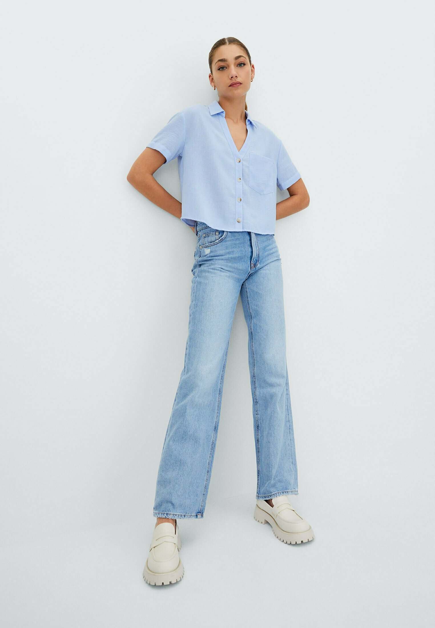 Stradivarius RUSTIKALES MIT VERSTÄRKTEM KRAGEN - Camicia - light  blue/celeste - Zalando.it