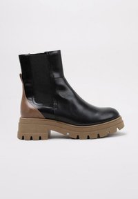 Bryan Stepwise Botines con plataforma - black