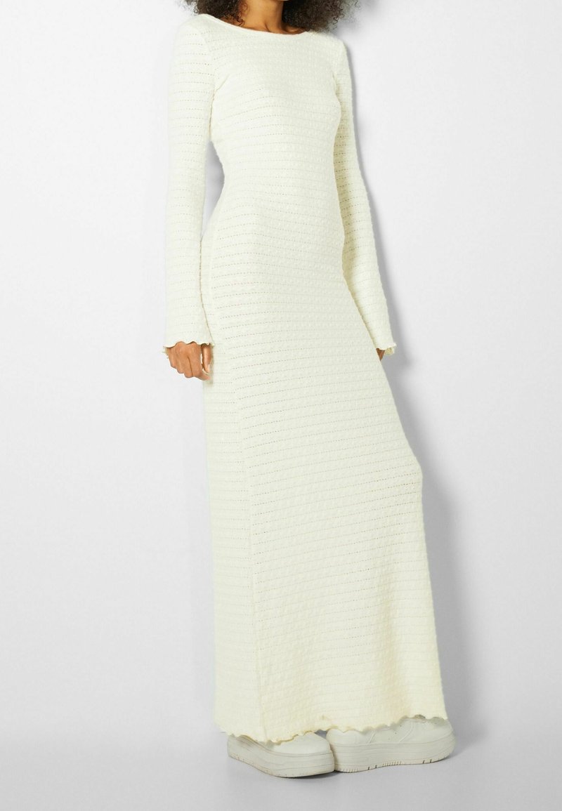 Bershka Maxi dress - white - (Pre-owned) - Zalando Bershka Maxi dress - white - (Pre-owned) - Zalando