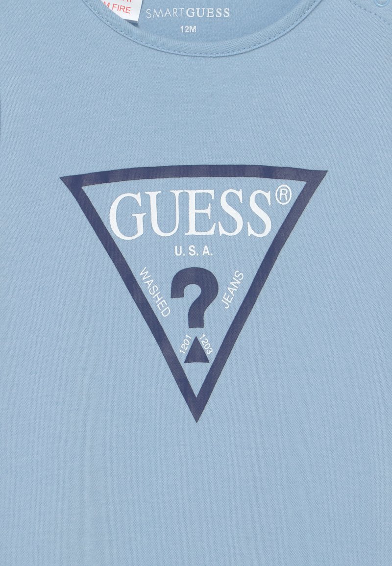 Kinder Wäsche | Guess CORE Strampler frosted blue/hellblau - XP98707 Kinder Wäsche | Guess CORE Strampler frosted blue/hellblau - XP98707