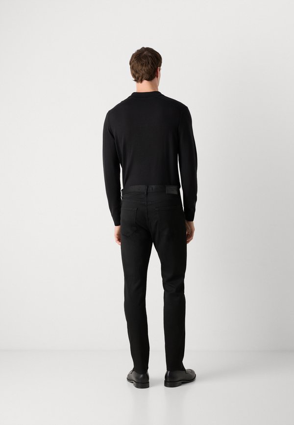 TABER - Jeans Tapered Fit3