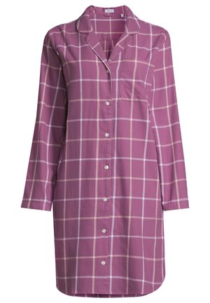 Langærmet lilla natkjole med pink og hvidternede mønster, knaplukning foran, krave og brystlomme.