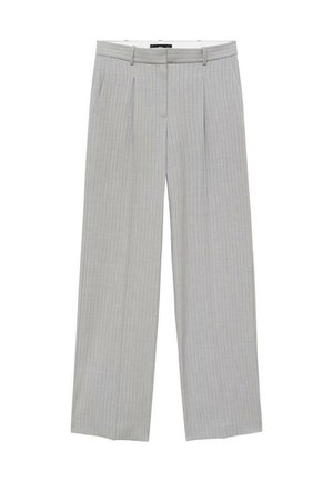 Pantaloni larghi grigi chiari con motivo a righe sottili, dotati di pince frontali, tasche laterali inclinate e cintura con passanti.