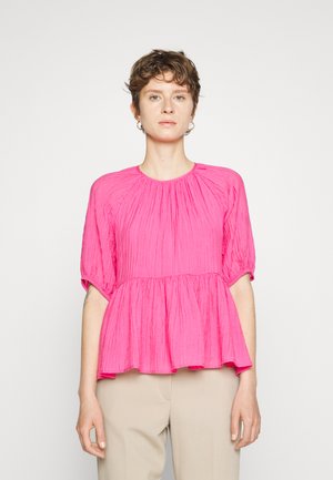 THEODORA - Blusa - fandango pink