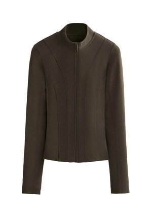 Temno rjava oprijeta jakna z dolgimi rokavi, sprednjo zadrgo in visokim ovratnikom, prikazana na enostavnem belem ozadju.