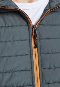 Jack & Jones JJEMULTI QUILTED JACKET - Übergangsjacke - grey melange