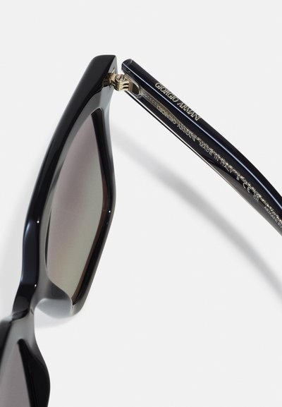 Giorgio Armani Saulesbrilles - black