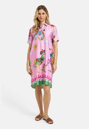 MILANO ITALY, MILANO ITALY GEMUSTERTES HEMDBLUSENKLEID KURZARM - Blusenkleid - orchid