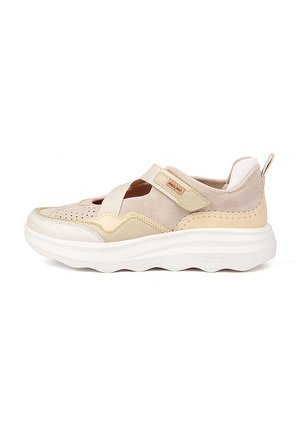 ZAHARA - Zapatillas - beige