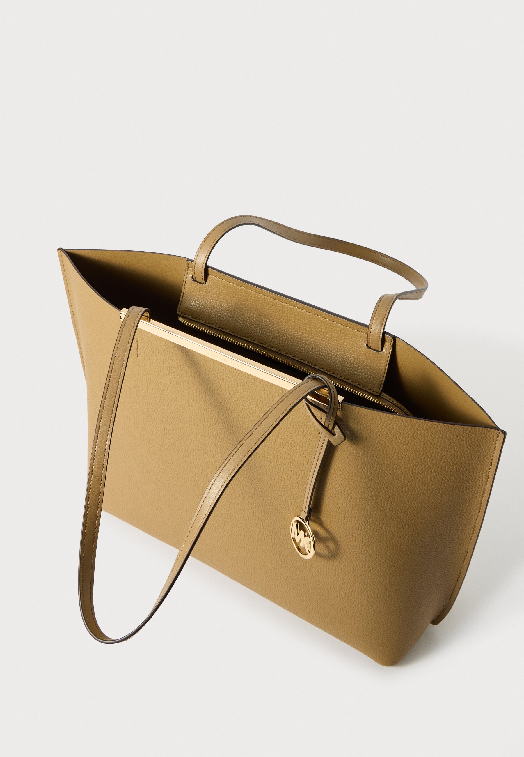 MICHAEL Michael Kors EVELYN - Handbag - husk/camel - Zalando.co.uk