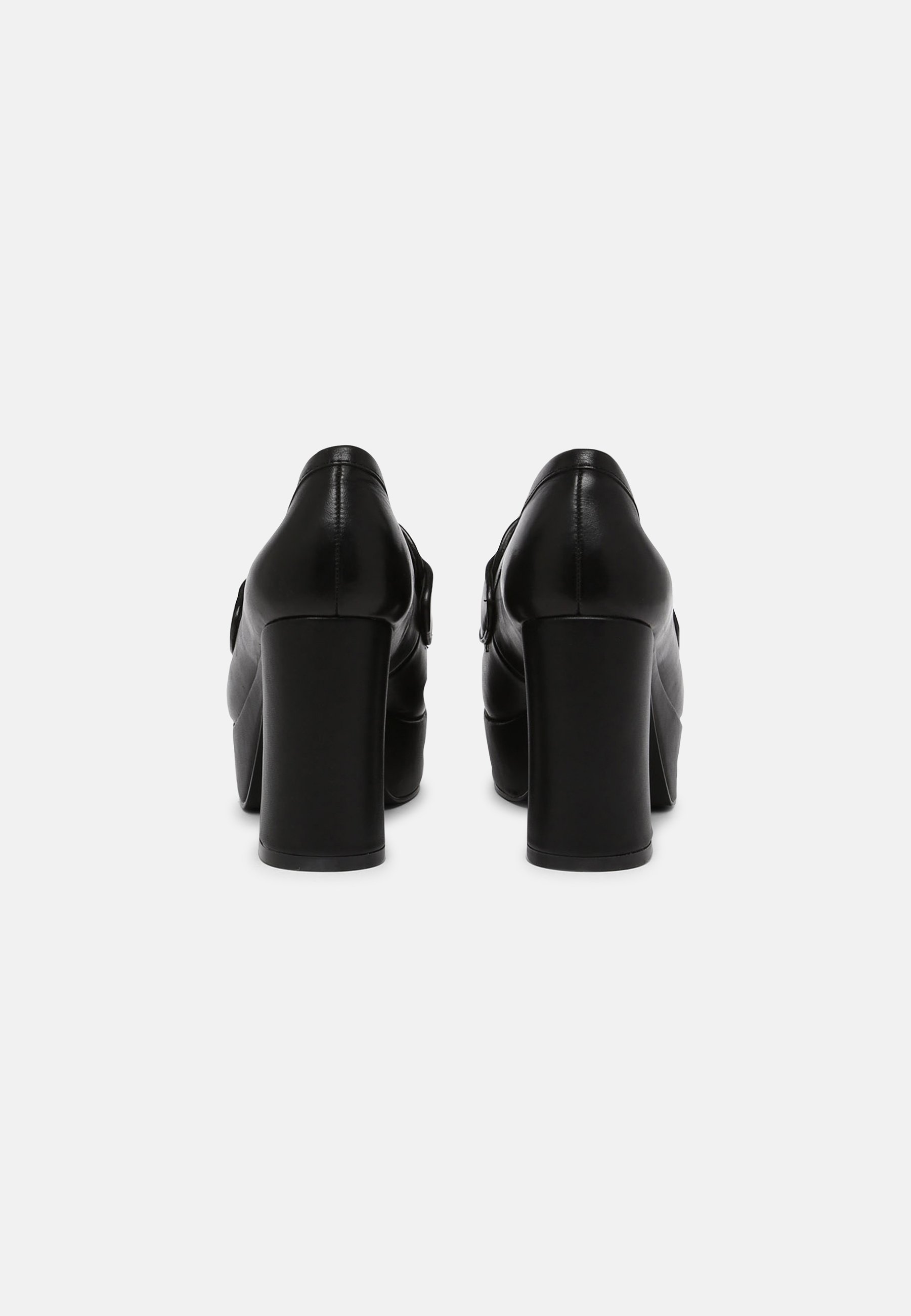 steve madden cinderella platform