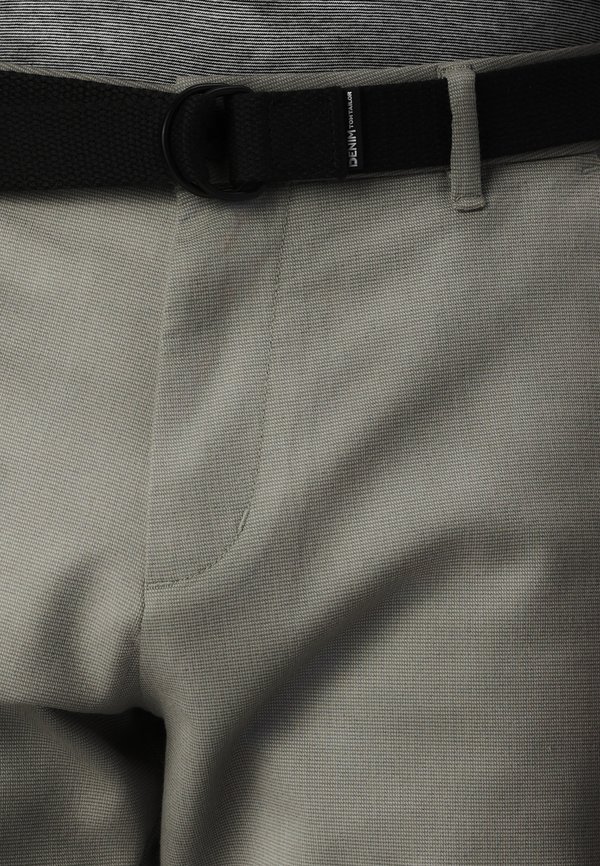 REGULAR STRUCTURED  - Shorts - olive2