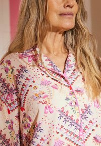 Cath Kidston REGULAR FIT SET - Pyžamová súprava - ecru