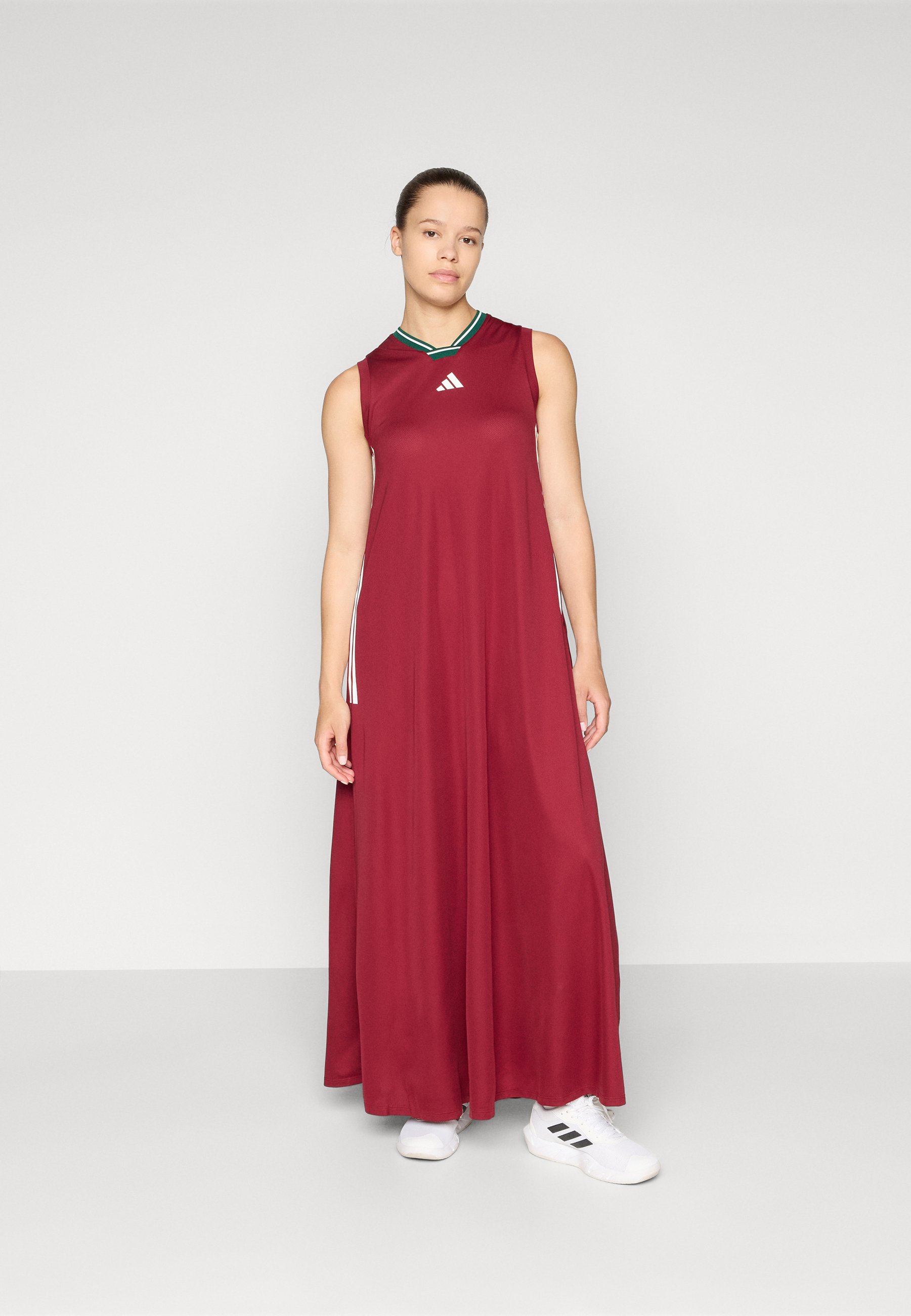 adidas Sportswear TIRO 3 STRIPES - Jersey dress - collegiate burgundy/white/dark green/bordeaux - Zalando.co.uk