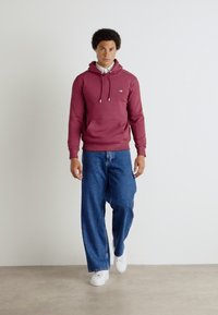 GANT SHIELD - Hoodie - wine red