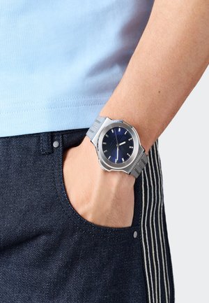 adidas Originals EXPRESSION THREE - Ura - silver-coloured