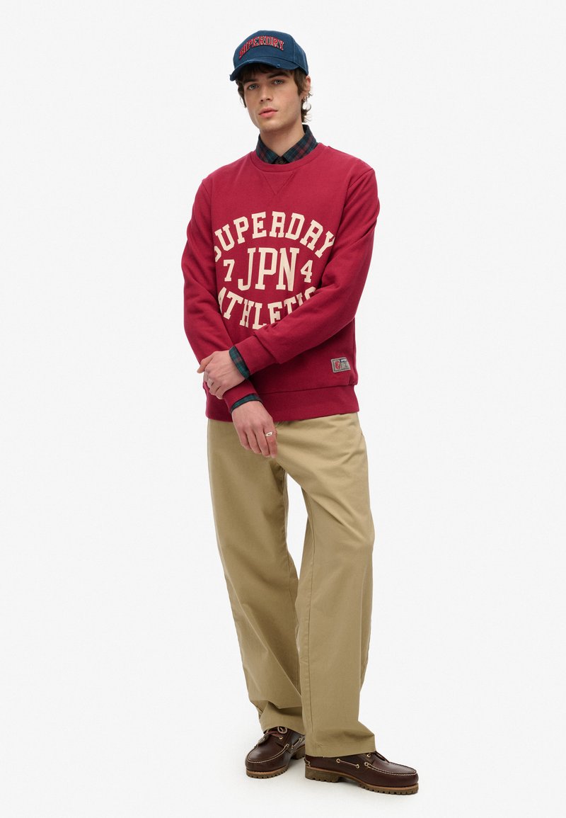 Superdry & Co Sweater rood Superdry & Co Sweater rood