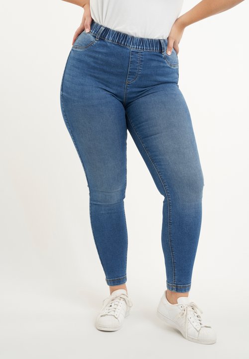 jeans large