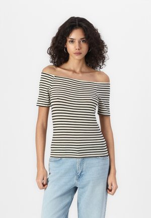 FIONA OFF SHOULDER - Print T-shirt - birch/black