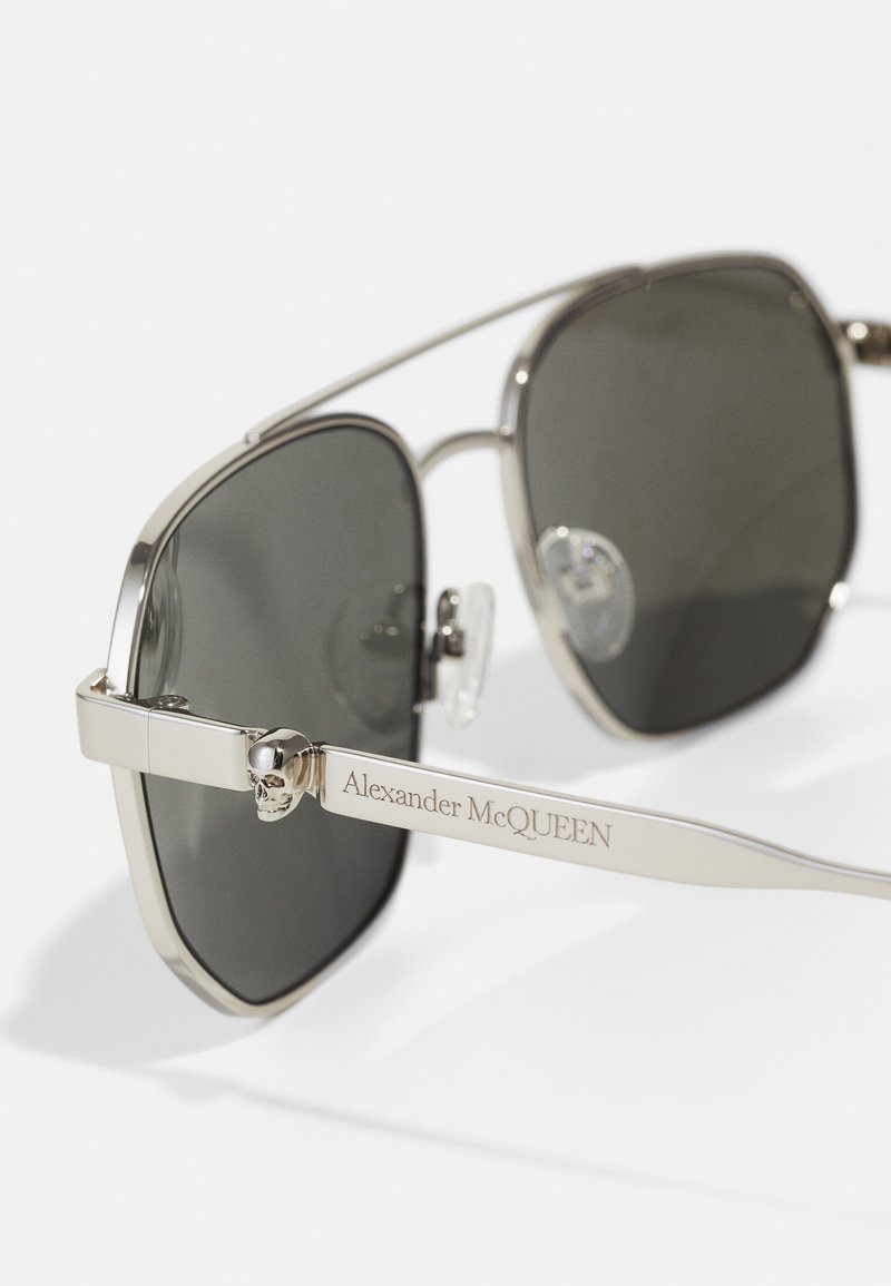 Alexander McQueen Sunglasses - silver/grey/gold-coloured  display picture 1