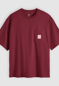 Δεν επιλέχθηκε, oxblood