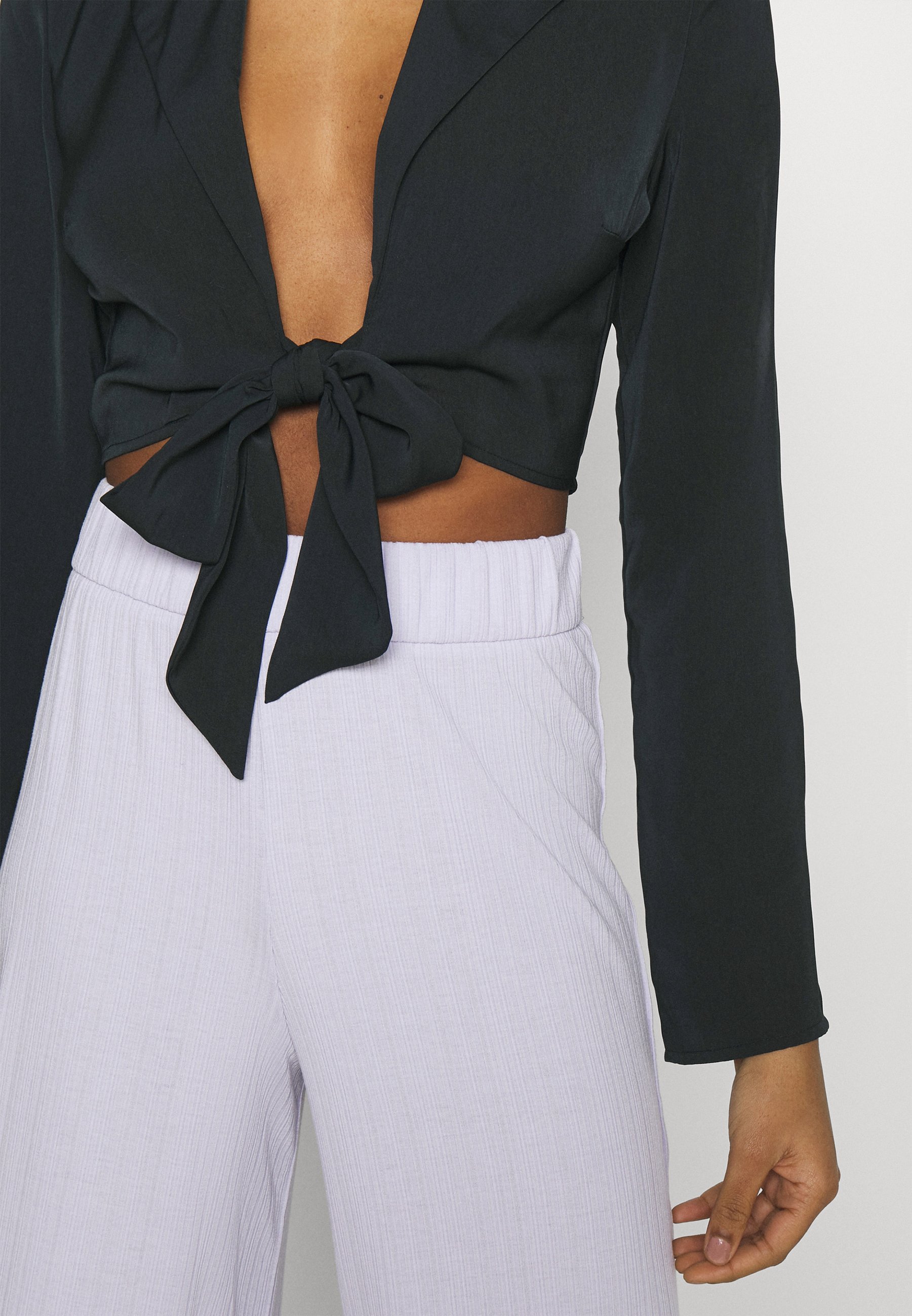 NA-KD FRONT TIE BLOUSE - Longsleeve 