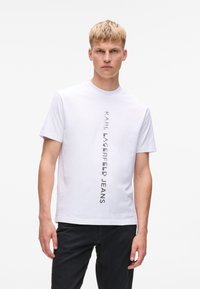Karl Lagerfeld Jeans VERTICAL LOGO - Potiskana majica - white