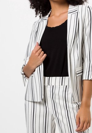 Blazer - white