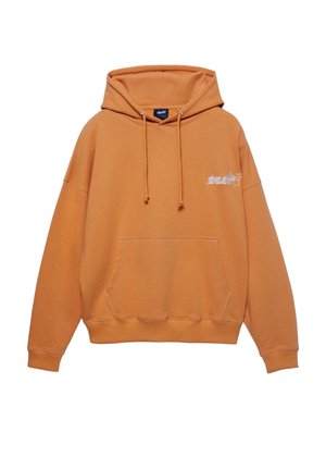 Narancssárga pamut kapucnis pulóver elülső kenguruzsebbel, húzózsinórokkal és a mellkason fehér hímzett szöveggel.