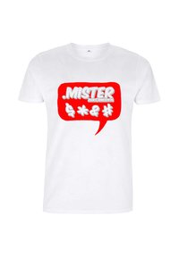 Hvid bomulds T-shirt med et stort rødt taleboble grafik, der har teksten ".MISTER ZEEK@SINCE1976" samt forskellige symboler i fede, legende skrifttyper.