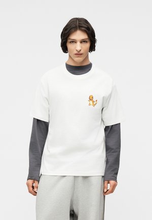 ONSPOKEMON LIFE TEE - Tricou cu imprimeu - bright white/red charmander