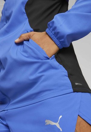 Puma, Veste de running - blue
