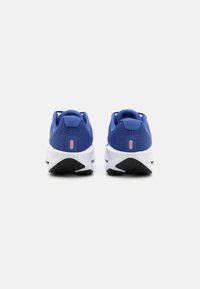Nike Performance DOWNSHIFTER 13 - Cestná bežecká obuv - astronomy blue/black/beyond pink/white/royal pulse
