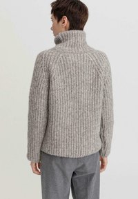 hessnatur Strickpullover - naturgrau