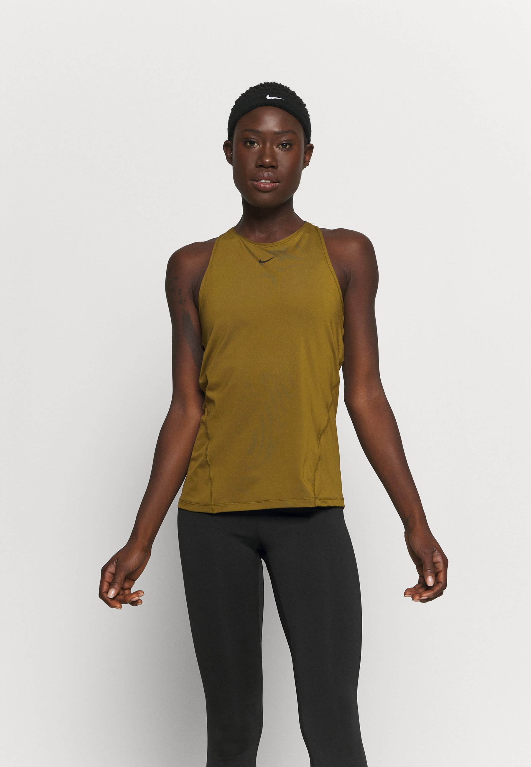 nike performance all in