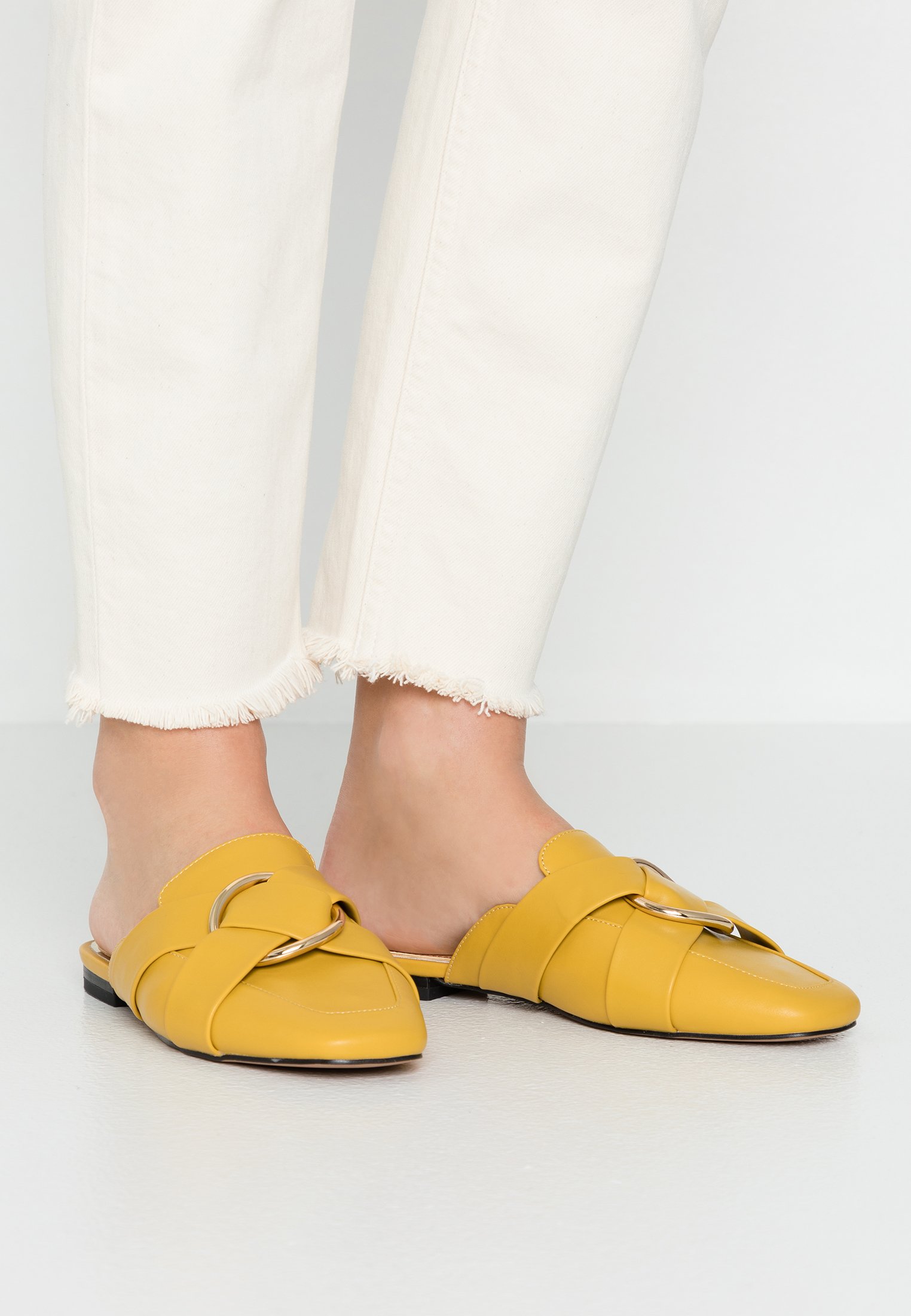 yellow shoes river island