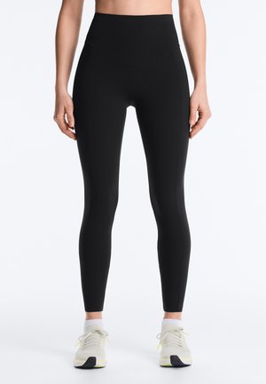 OYSHO COMPRESSIVE POCKET HIGH-RISE 65CM ANKLE-LENGTH 31862254 - Leggingek - black