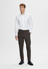 Selected Homme SLHSLIMSOHO SHIRT  - Košile - white