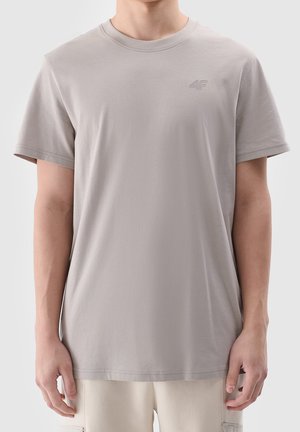 - T-shirt basic