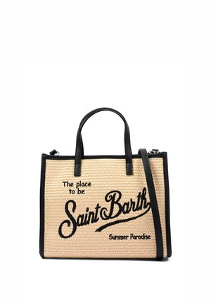 Geweven beige tas met zwarte handvatten en rand, met de tekst "The place to be Saint Barth Summer Paradise" in het zwart gestikt.