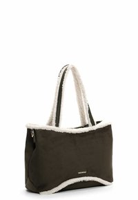 Borsa tote in tessuto marrone con rifiniture bianche morbide e doppi manici. Presenta una texture liscia e un logo oro discreto sul davanti.